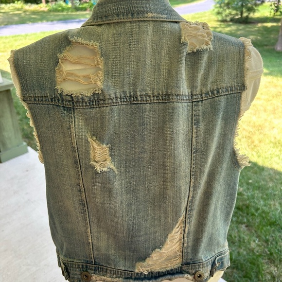Highway Jeans Frayed Denim Collar - Picture 6 of 6